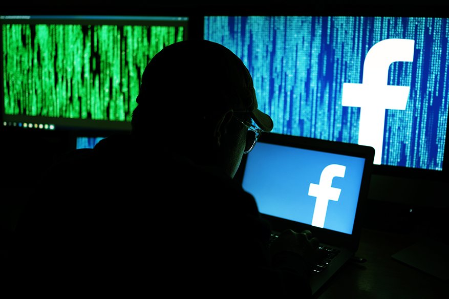 Viral Facebook Hoax That Would Make You Think Your Account is Hacked